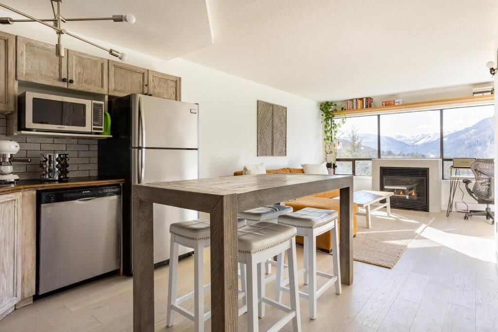 Appartement Amazing Views 2 Br/2 Ba In Out Whistler
